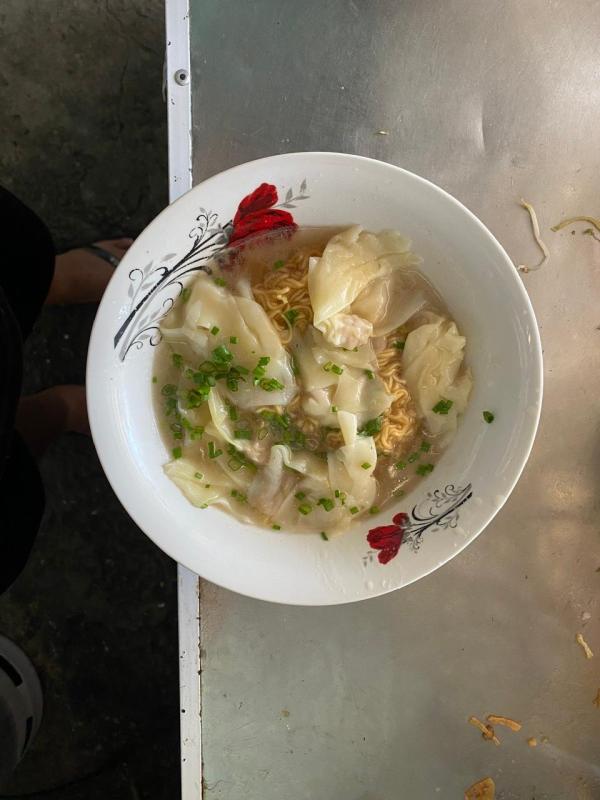 Mì Gói Hoành Thánh